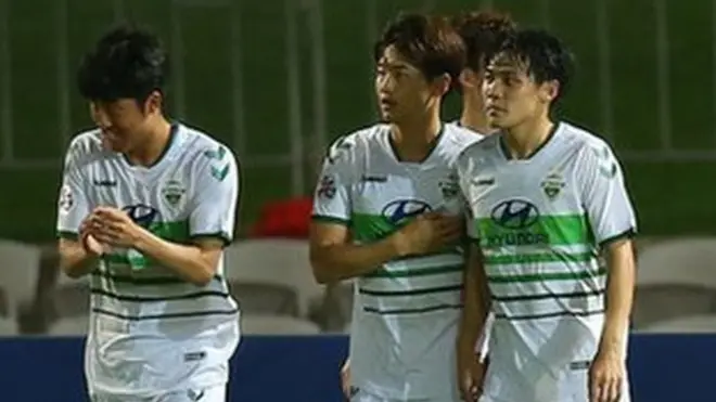 لاعبو فريق "جيوبونك موتورز"