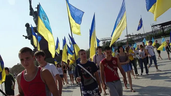 Мешканці Севастополя на мітингу за вступ України до НАТО у серпні 2008 року