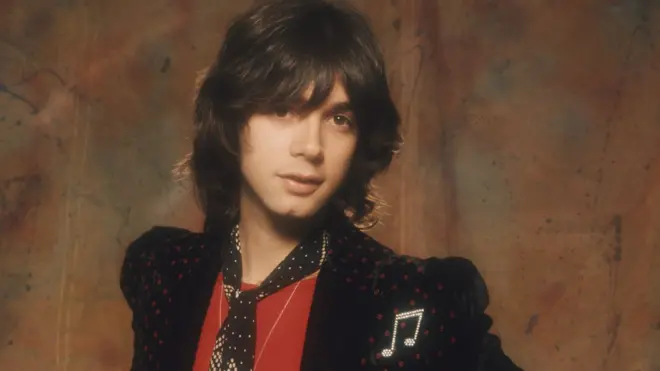 앨런 메릴은 일본과 영국, 미국에서 활동했다