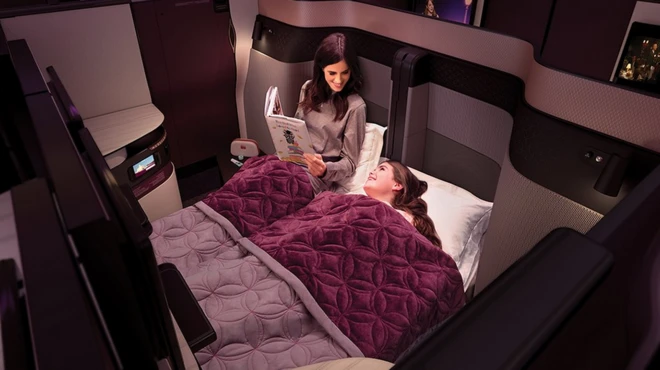 له لندنه د قطر دوحې ته مسافر کولای شي د ۲۸۰۰ پونډو په مقابل کې د (وایټ کمپنۍ) په ارام او لوکس کتان جوړو نرمو توکو کې ارام سفر وکړي.