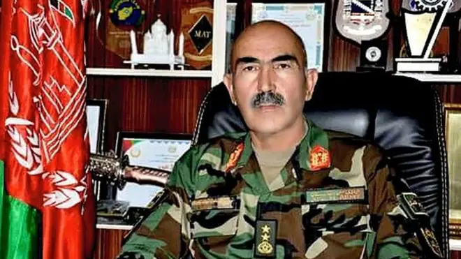 ژنرال غوری فرمانده قول اردوی ۲۰۷ ظفر برای بررسی وضعیت بادغیس به این ولایت سفر کرده بود