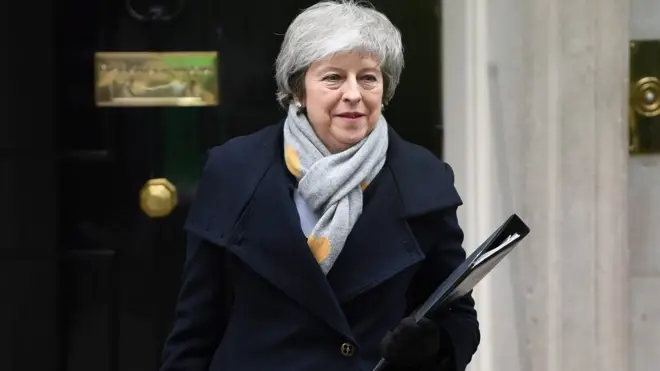 普遍預計特蕾莎·梅首相與歐盟達成的脫歐協議不會獲得下議院議員的支持。果真如此，英國脫歐前景將如何？