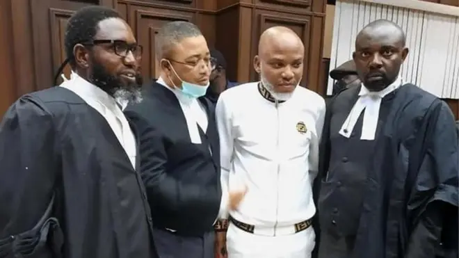 Nnamdi Kanu na ndị ọkaiwu ya