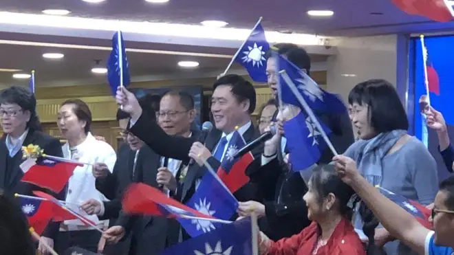 国民党副主席、前台北市长郝龙斌赴香港为韩国瑜造势拉票。