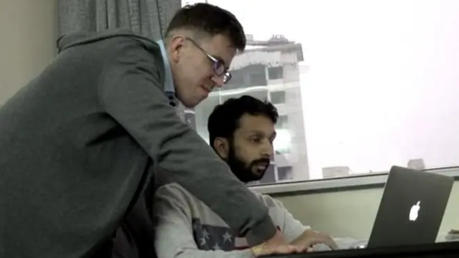 ہریش، ایلیکس