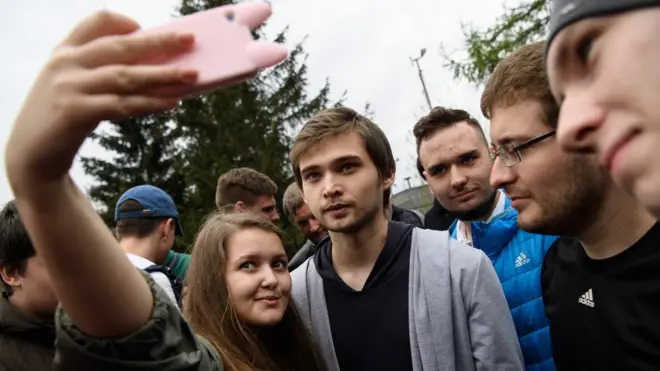 Блогера Соколовского приговорили к условному сроку за