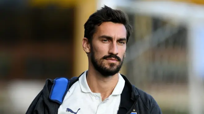 كان أستوري قد انضم إلى صفوف نادي فيورنتينا عام 2016