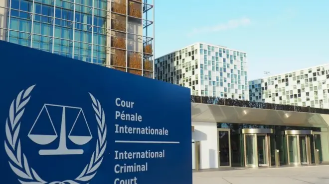 Ku kicaro cy'urukiko mpuzmaahanga mpanabyaha i La Haye