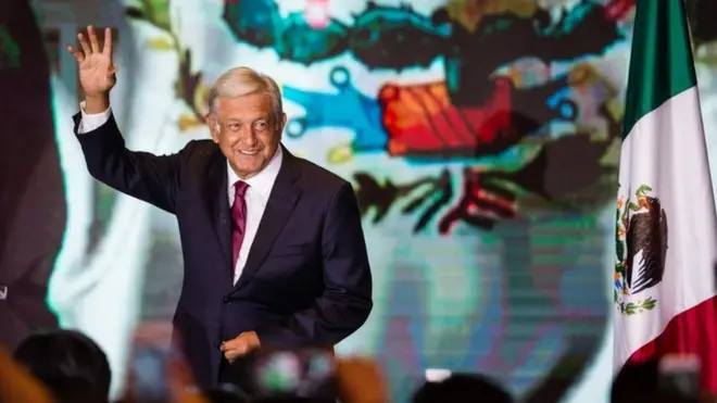 López Obrador compitió por la coalición integrada por los partidos Morena, del Trabajo y Encuentro Social.