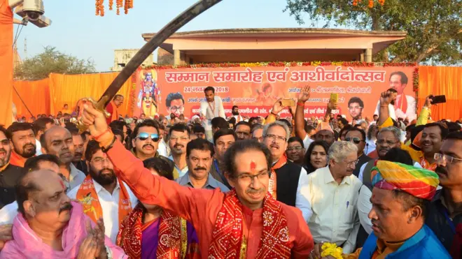 ایودھیا میں لکشمن گھاٹ پر شیو سینا کے رہنما ادھو ٹھاکرے نے رام مندر کی جلد از جلد تعمیر پر زور دیا