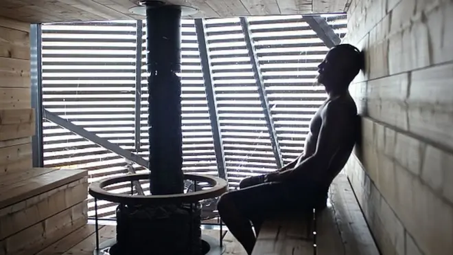 Возможно, сауна - хороший способ расслабиться прямо в бюро?