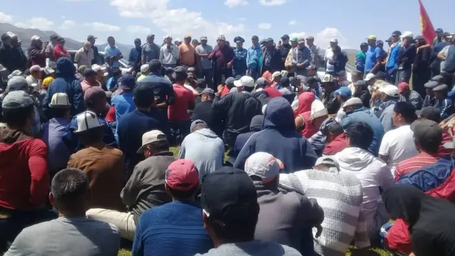 Нарындагы митинг