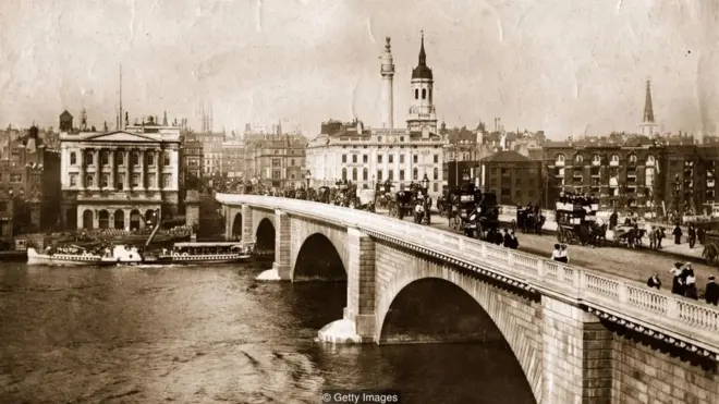 Vụ hỏa hoạn lớn ở London đã mở đường cho một thế hệ mới các công trình công cộng