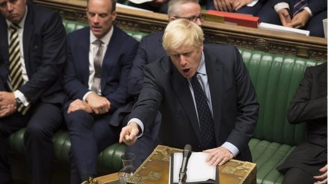 英国首相鲍里斯·约翰逊（Boris Johnson）表示，他将提出动议，提前举行大选。