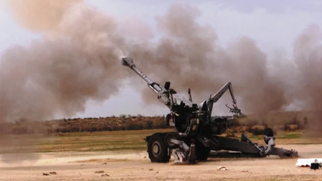 'धनुष' आर्टिलरी गन