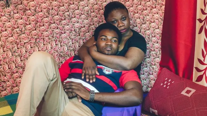 Hamza et Shukura du Nigeria, vivent à Jaipur, Inde