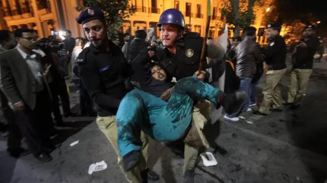 تعرضت لاهور إلى هجمات الجماعات الإسلامية المتشددة في الأعوام الأخيرة