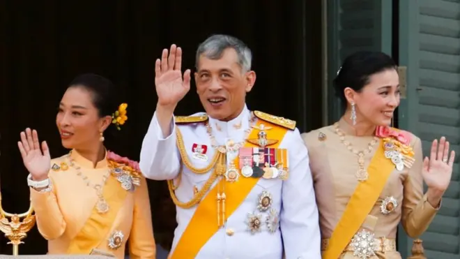 ในหลวง ร.10