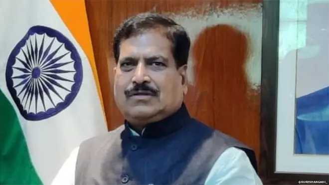 केंद्रीय रेल राज्य मंत्री सुरेश अंगड़ी