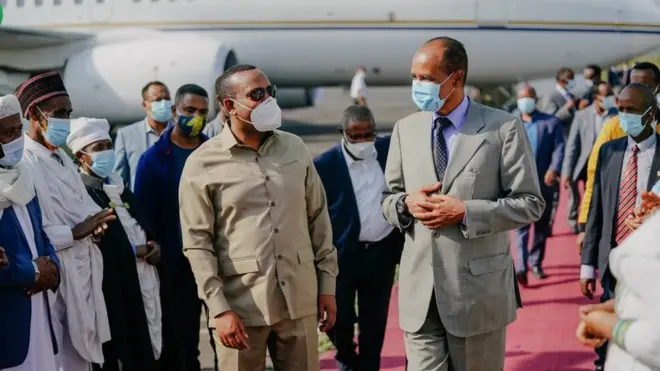 ጠቅላይ ሚኒሰትር ዐብይና ፕሬዝዳንት ኢሳያስ