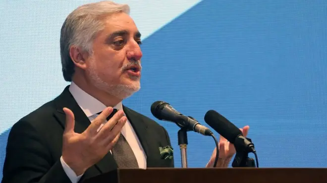 ښاغلی عبدالله وویل چې خپلو ټاکنیزو کمپاینونو ته به دوام ورکړي.