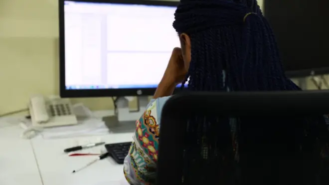 9 Countries wey include Cameroon, Chad and Niger dey inside country dem wey husband dem fit deny wives permission to work