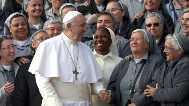 Papa Francesco bazı rahibelerin seks kölesi yapıldığını söyledi