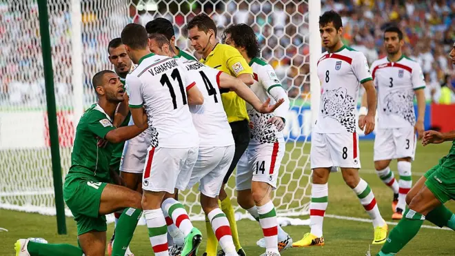 Tempers flared in this quarterfinal match between Iran and Iraq in the 2015 Asian Cup