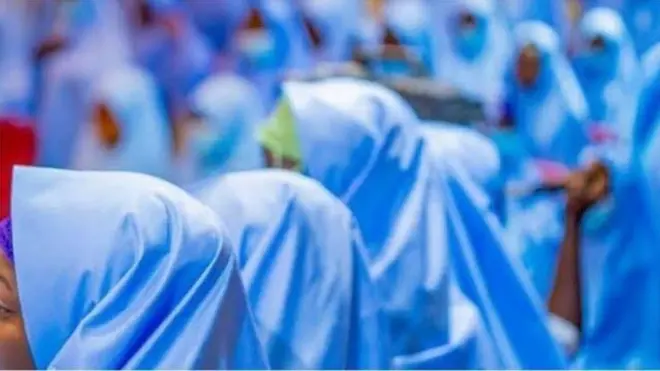 Di parents say dem dey fear say gunmen go marry off dia daughters