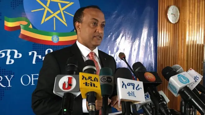 Obbo Mallas Alam Dubbi himaa ministira Haajaa alaa