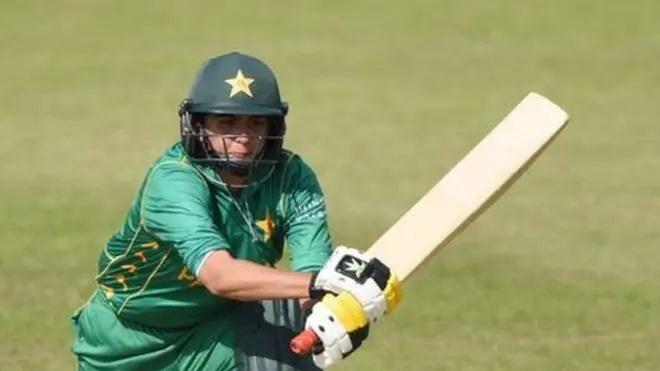 کپتان ثنا میر نے ایک بار پھر عمدہ بیٹنگ کی اور 45 رنز بنا کر ٹاپ سکورر رہیں