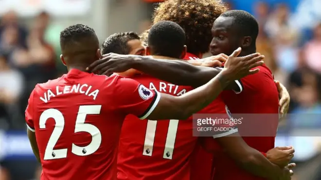 Les "Red Devils" célèbrent leur victoire