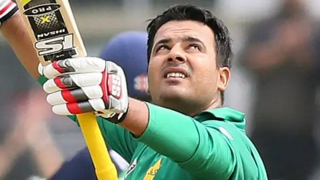 شرجیل خان د پاکستانۍ لوبډلې لپاره تر ۴۰ ډېرې لوبې کړې دي