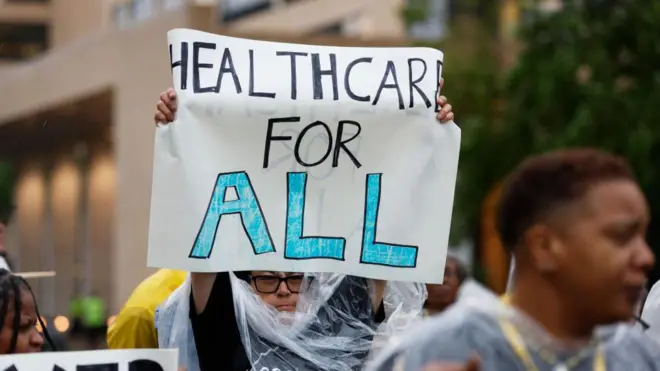 Акции протеста против отказа в оплате лечения 