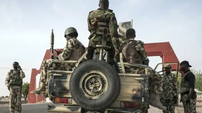 Au moins cinq soldats ont été tués dans des affrontements avec des membres présumés de Boko Haram dans l'Etat de Borno