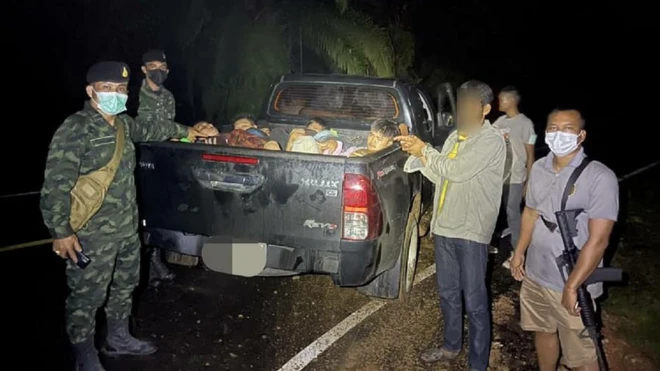 ထိုင်းနိုင်ငံထဲကို တရားမဝင် ဝင်ရောက်လာတဲ့ မြန်မာအလုပ်သမားတွေကို ဖမ်းဆီး