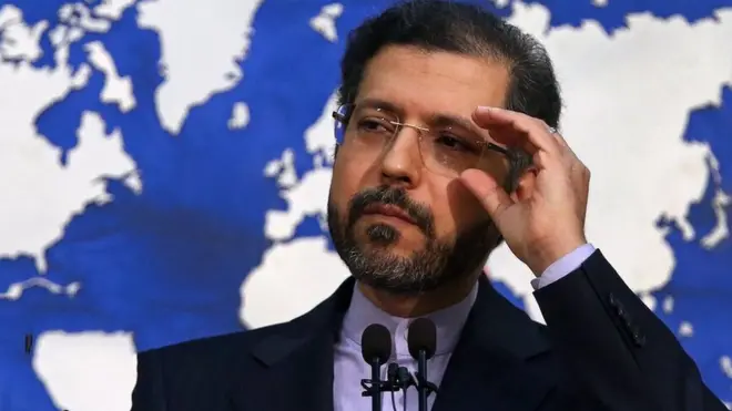 سخنگوی وزارت خارجه ایران گفته "در بحث رفع تحریم‌ها گفت‌وگوها منوط به تصمیمات سیاسی شده که در طرف مقابل معطل مانده است".