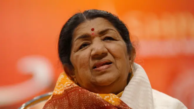 लता मंगेशकर