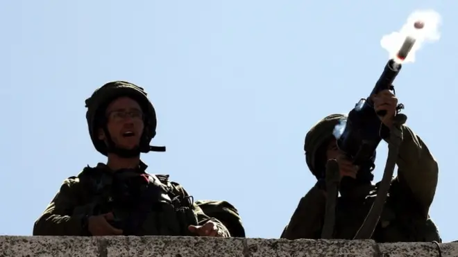 اسرائیل فوج کی طرف فائرنگ اور آنسو گیس کا استعمال کیا گیا