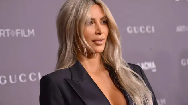 Aside from her family reality show, Kim Kardashian na beta business woman.