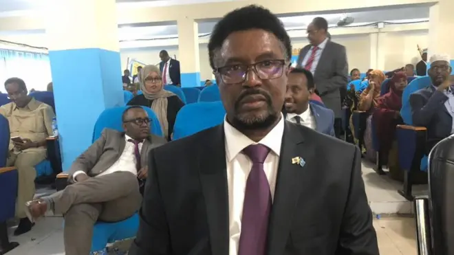 Retro seks video qin ichida cumshots Yekaterina Strizhenovaning yalangoch mushuki