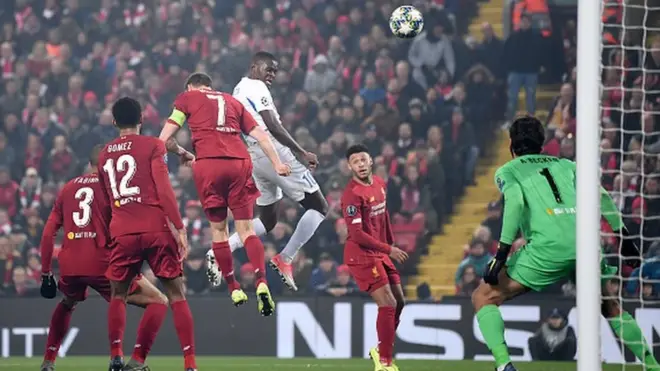 Mshambuliaji wa klabu ya Genk na nahodha wa taifa Stars akifunga giooli dhidi ya Liverpool