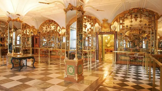 Один из залов музея в Дрездене