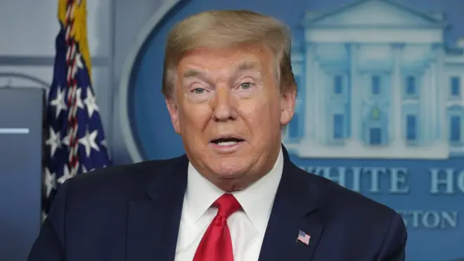 डोनाल्ड ट्रंप