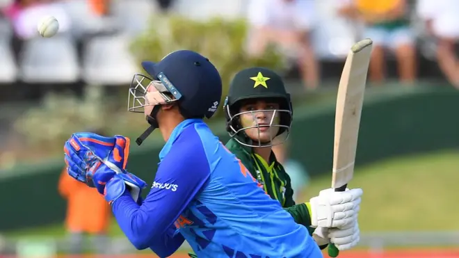 భారత జట్టు ఈ టీర్నీలో తొలి మ్యాచ్ పాకిస్తాన్ మీద గెలిచింది