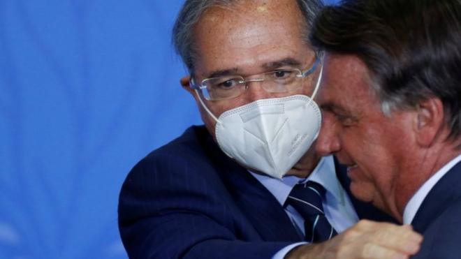 Paulo Guedes e Jair Bolsonaro em foto de setembro