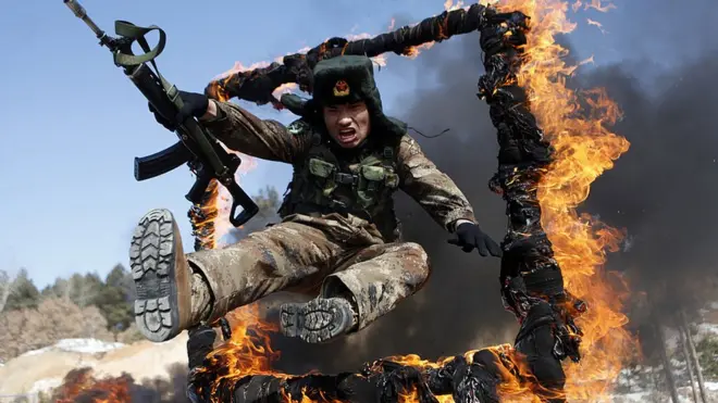 चीनी सैनिक