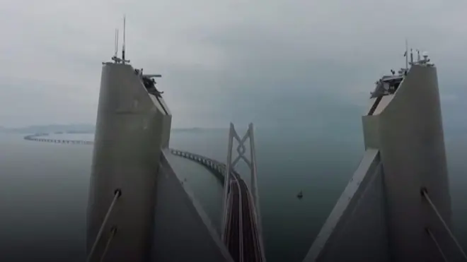 Міст у дельті Перлинної річки став найдовшим у світі