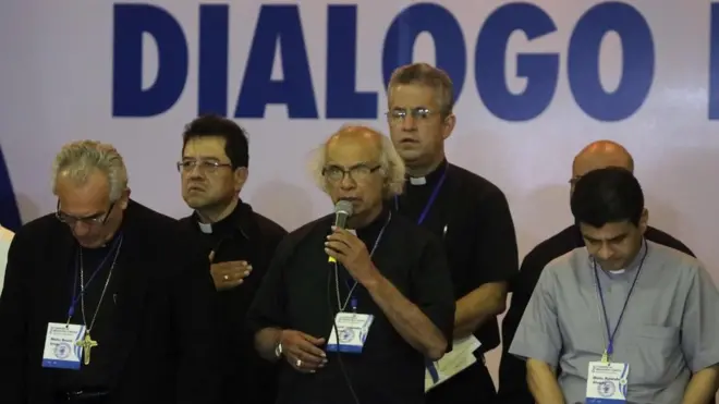 El arzobispo Leopoldo Brenes anunció que la mesa de negociaciones ha quedado suspendida.