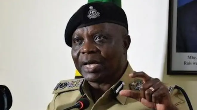Msemaji wa polisi Barnabas Mwakalukwa